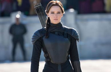 Jennifer Lawrence in Hunger Games. Su Italia 1 Il Canto della Rivolta – Parte 2