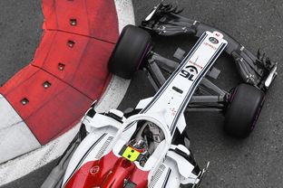 Charles Leclerc, la Ferrari nel destino
