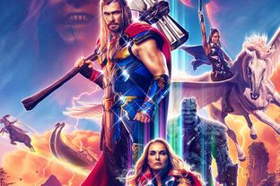 Film da vedere: il buffo, pazzoide e lisergico Thor-Love and Thunder con Chris Hemsworth