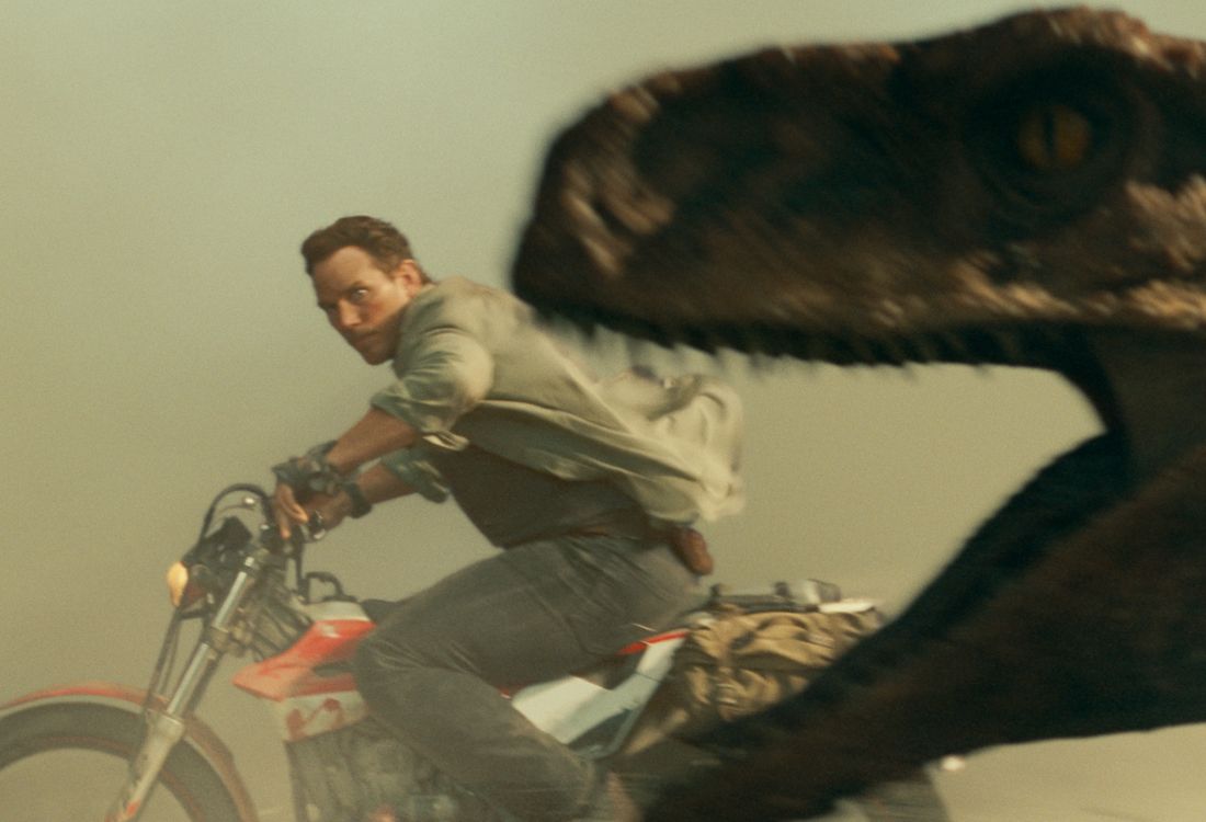 Chris Pratt torna protagonista in Jurassic World-Il dominio: «Ecco cosa ho imparato dai dinosauri»- immagine 2