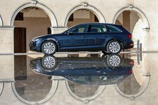 Eleganza, sportività, tecnologia: arriva la nuova Audi A4