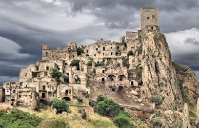 Viaggiare in Italia: luoghi magici tra mistero e natura