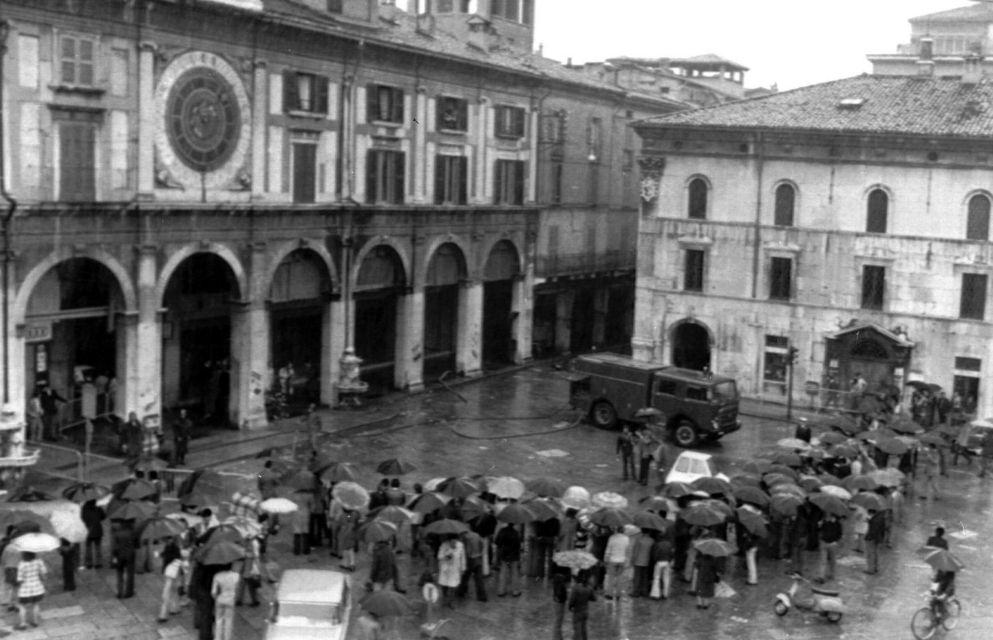 50 anni fa la Strage di Piazza della Loggia a Brescia: l&#8217;inchiesta e la mostra per non dimenticare- immagine 4