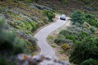 Il fuoristrada e la coupè: gioielli in Costa Smeralda