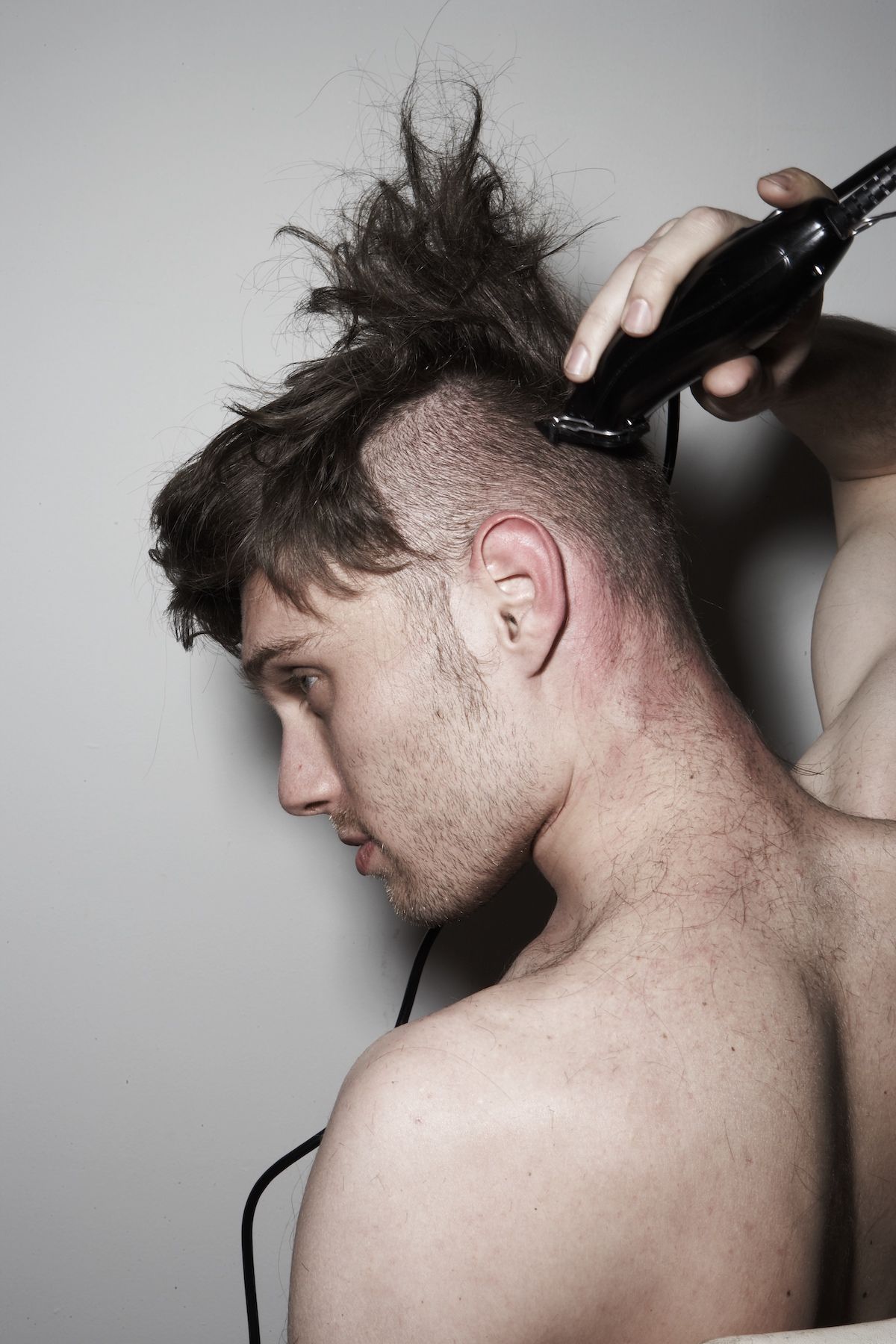 Come tagliarsi i capelli da soli: la guida pratica step by step- immagine 3