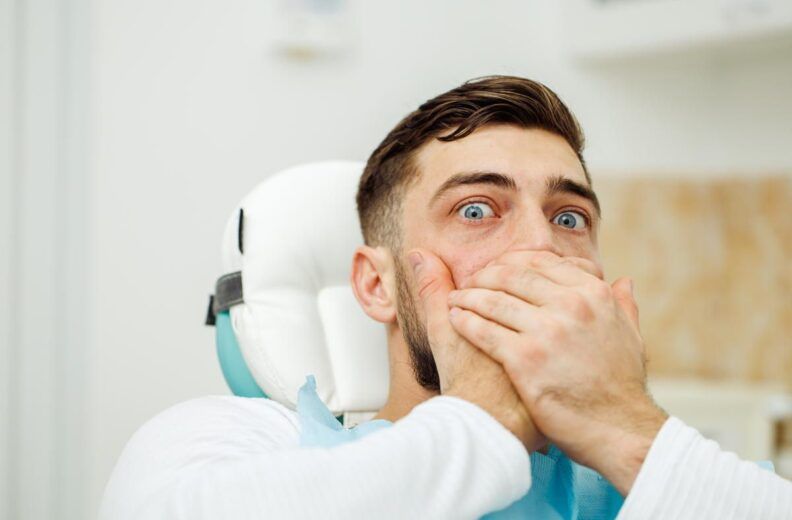 Denti sensibili: sai perché e cosa fare? 5 domande all’esperto