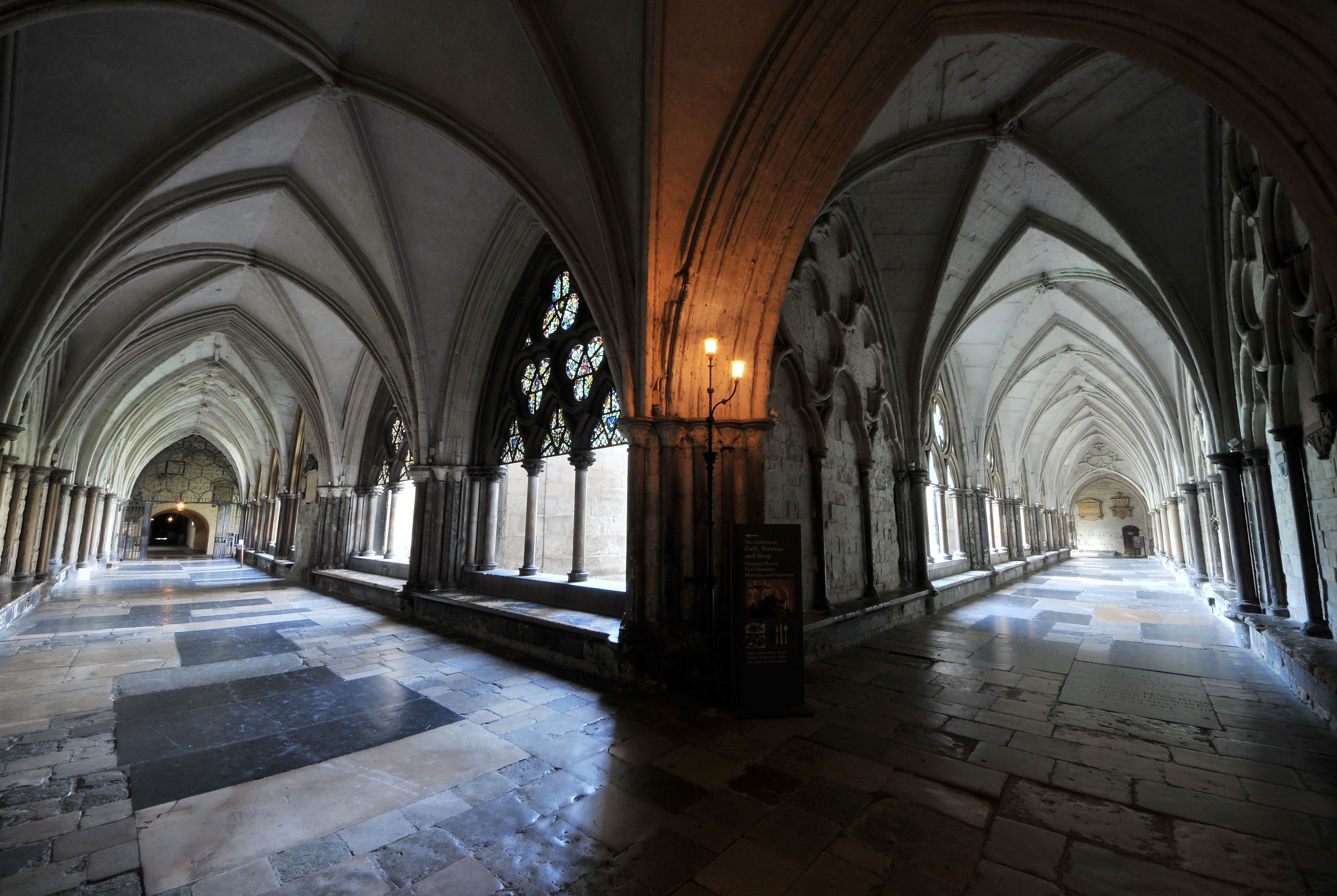 I chiostri dell'abbazia di Westminster (Ph. Copyright: Dean & Chapter of Westminster)