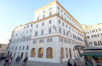 Valentino inaugura a Roma la sua più grande boutique al mondo