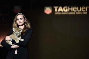 Cara Delevigne, nuovo volto di Tag Heuer