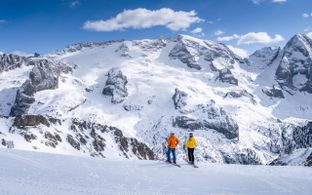 Arabba, sci fino al 21 aprile nel cuore delle Dolomiti