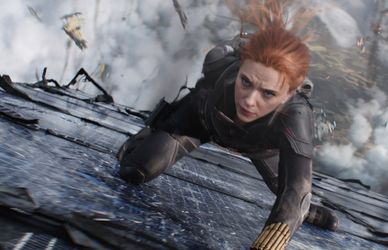 Black Widow, Scarlett Johansson diventa supereroina (anche su Disney+)
