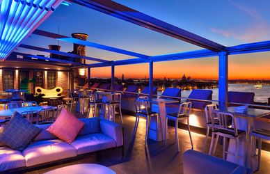 Rooftop bar: serate di fine estate sui tetti di alcune delle città più magiche del mondo
