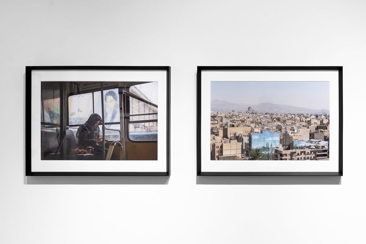 L&#8217;Iran nelle fotografie di Farnaz Damnabi: la speranza dietro il velo delle donne - immagine 4