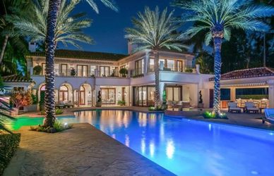 Jennifer Lopez compra una mega villa a Miami