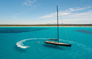 Yacht di lusso, luoghi del Mediterraneo da visitare in barca
