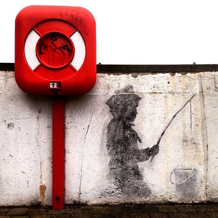 Banksy il nuovo murales a Bristol (e per le vie di Londra) Foto - immagine 6