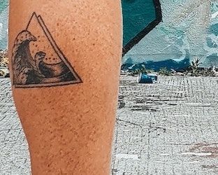 Tatuaggi sul polpaccio: tra i più gettonati quelli Maori. Ma non solo