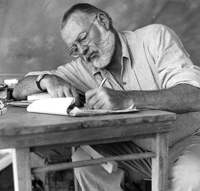 Montegrappa dedica una collezione di penne a Ernest Hemingway- immagine 2