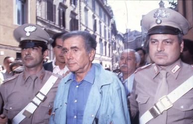 Enzo Tortora, 40 anni fa l’incredibile arresto del conduttore di Portobello