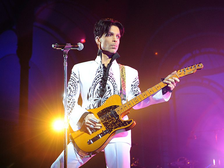 Prince. Rockstar dallo stile indimenticabile - immagine 15
