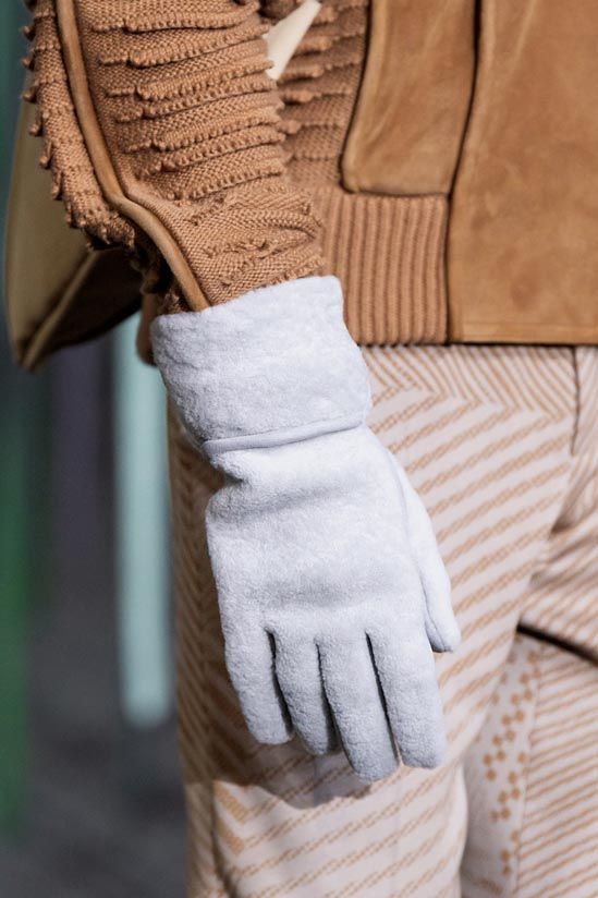 guanti uomo guanti pelle guanti moto guanti invernali guanti in pelle guanti eleganti guanti senza dita guanti lana guanti caldi guanti uomo