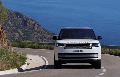 Nuova Range Rover 2022: tutto quello che c’è da sapere