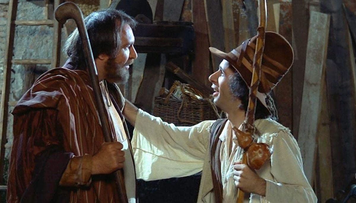 Roberto Benigni and Carlo Monni in Tu mi turbi (1983)