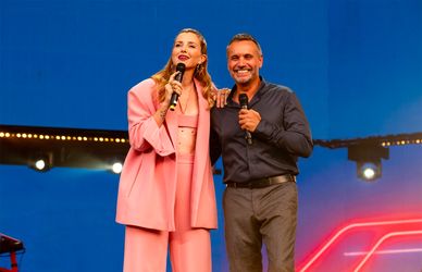 Tim Music Awards 2022-Dalla radio al palco: cantanti e scaletta dello speciale oggi in tv su Rai1