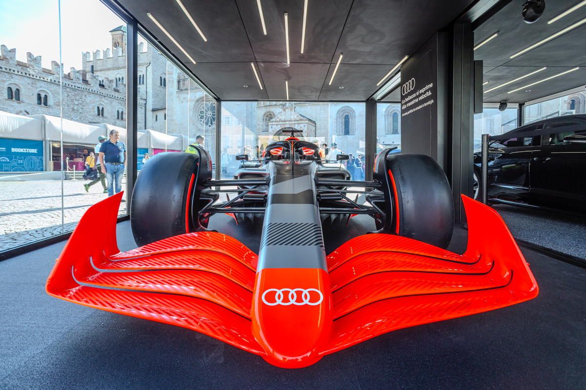 Con l&#8217;Audi F1 Showcar la Casa tedesca entra nel mondo della Formula 1- immagine 2