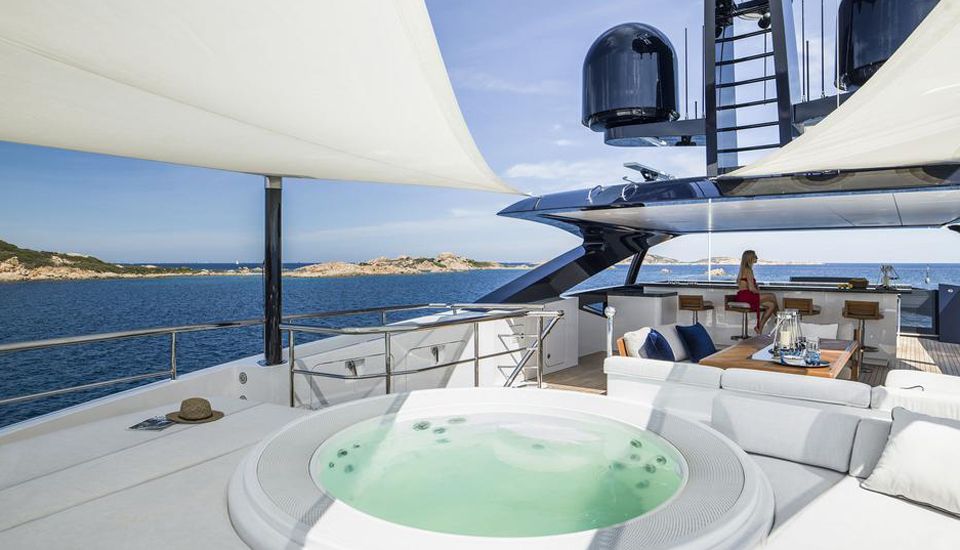 10 top luxury charter yacht - immagine 27